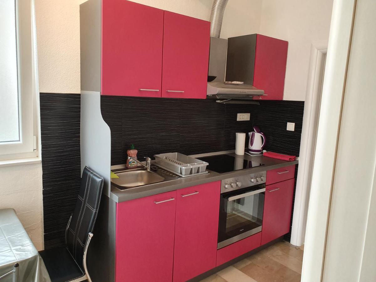 Apartment Carevic Baska Voda Exterior photo